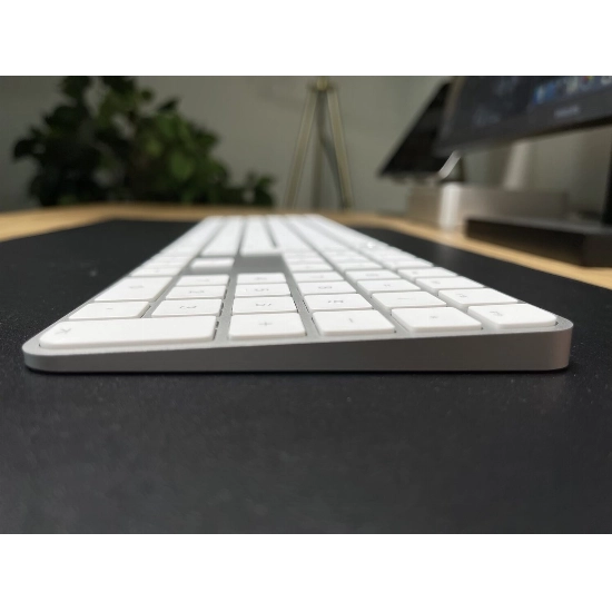 Apple Magic Keyboard: Магия Технологии в Каждом Нажатии